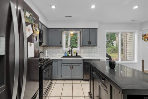 6334 Kiwanis Drive Fort Wayne IN 46835