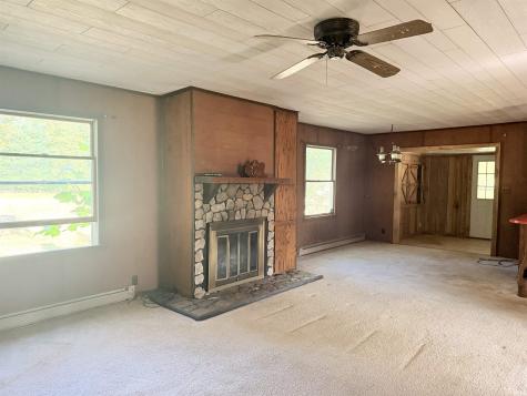 4881 Crooked Creek Road Nashville IN 47488