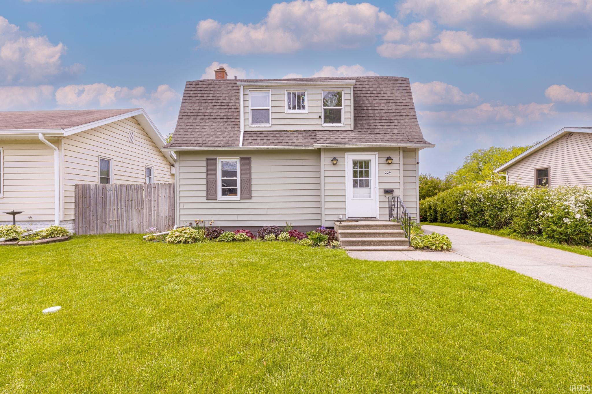 229 Manor Avenue Elkhart IN 46516