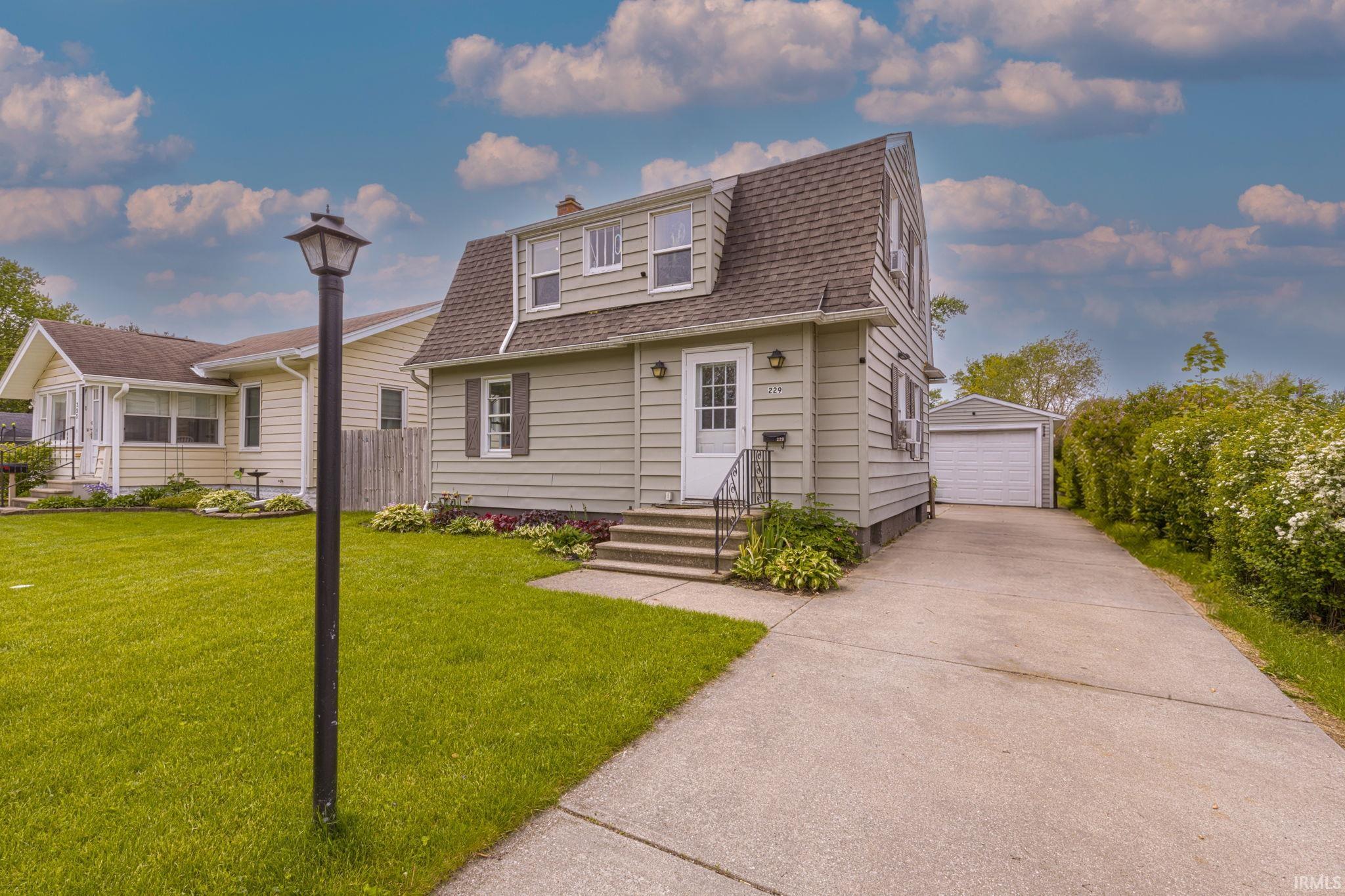 229 Manor Avenue Elkhart IN 46516