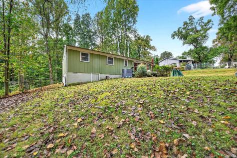 7811 E Southshore Drive Unionville IN 47468