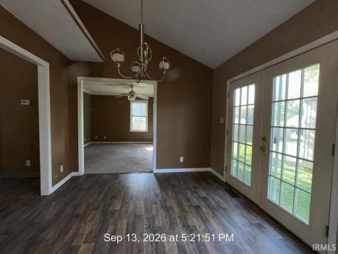 552 W Indiana Street Upland IN 46989