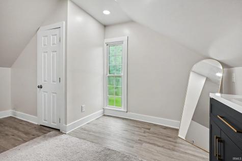 307 S Maple Street Pierceton IN 46562