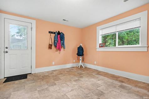 307 S Maple Street Pierceton IN 46562