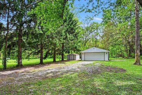 307 S Maple Street Pierceton IN 46562