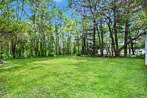 307 S Maple Street Pierceton IN 46562