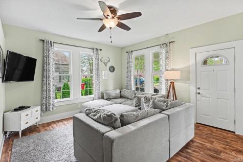 307 S Maple Street Pierceton IN 46562