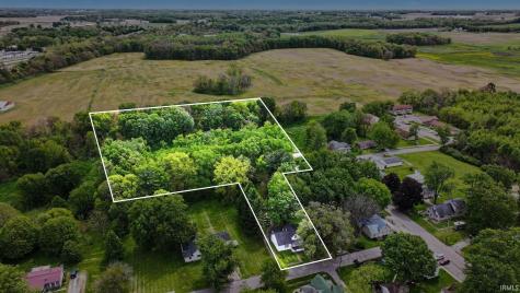 307 S Maple Street Pierceton IN 46562