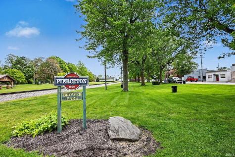 307 S Maple Street Pierceton IN 46562