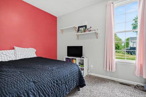 307 S Maple Street Pierceton IN 46562