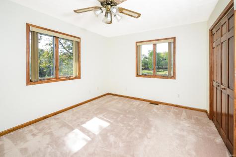 25 Country Estates Drive Mitchell IN 47446