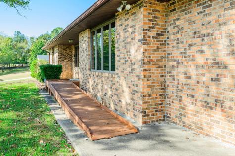 25 Country Estates Drive Mitchell IN 47446