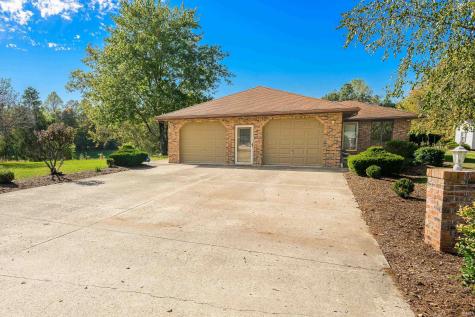 25 Country Estates Drive Mitchell IN 47446