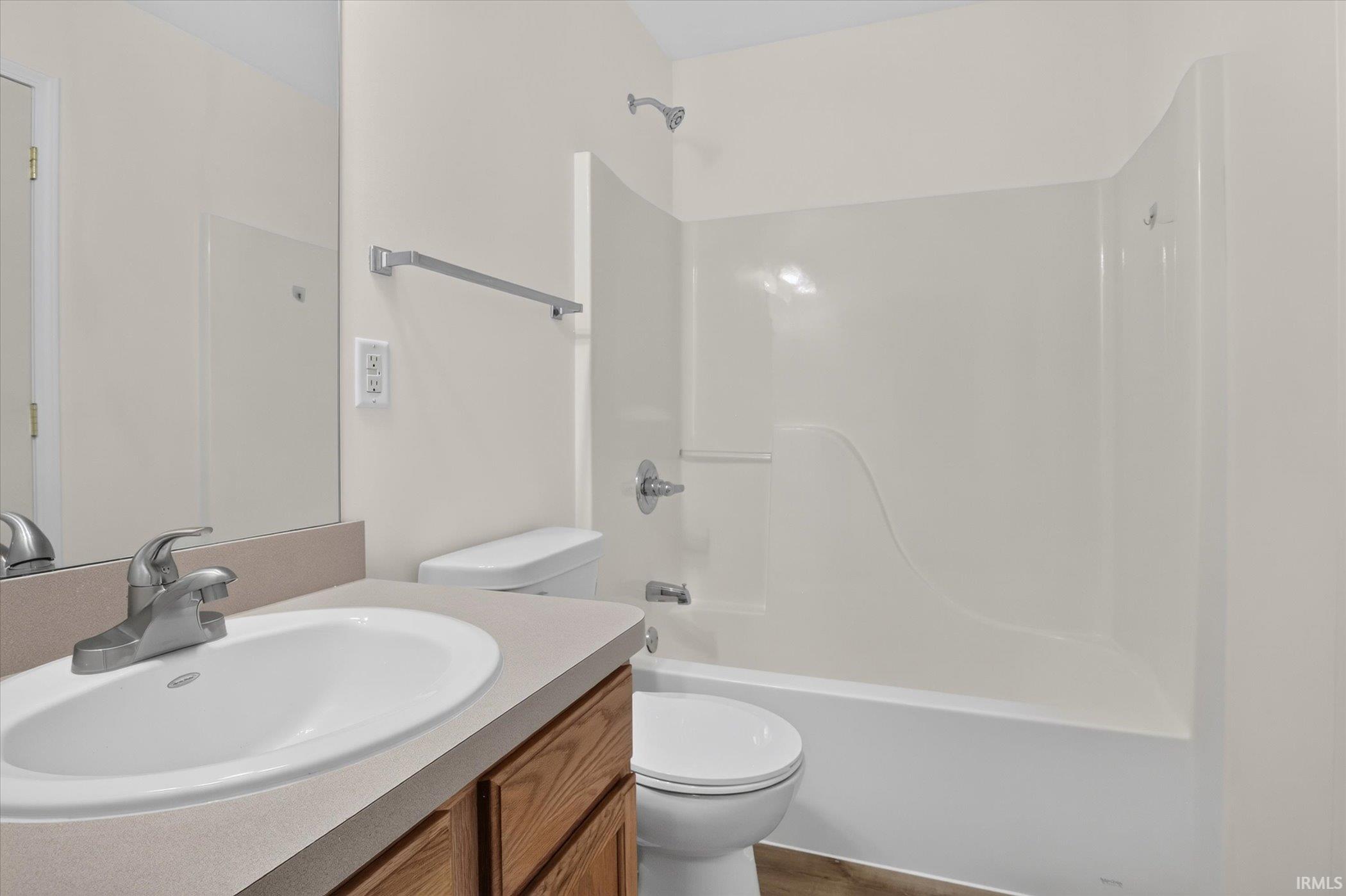 1814 Rambling Rose Lane Mishawaka IN 46544