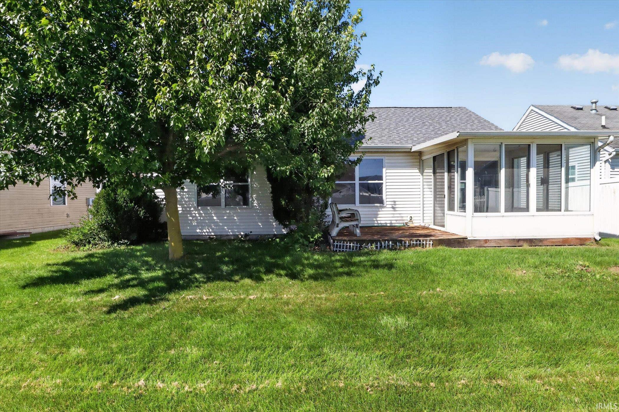 1814 Rambling Rose Lane Mishawaka IN 46544