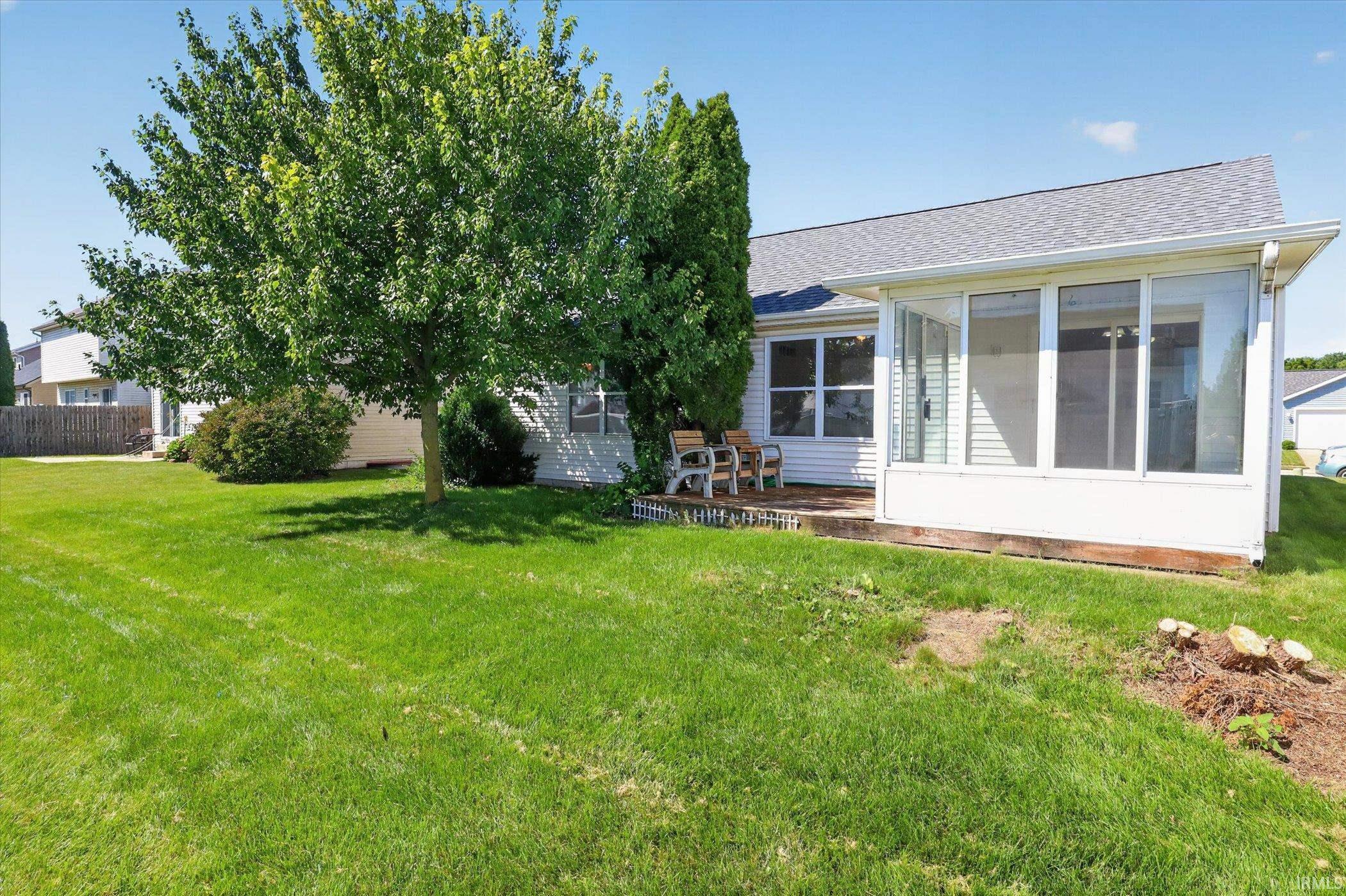 1814 Rambling Rose Lane Mishawaka IN 46544