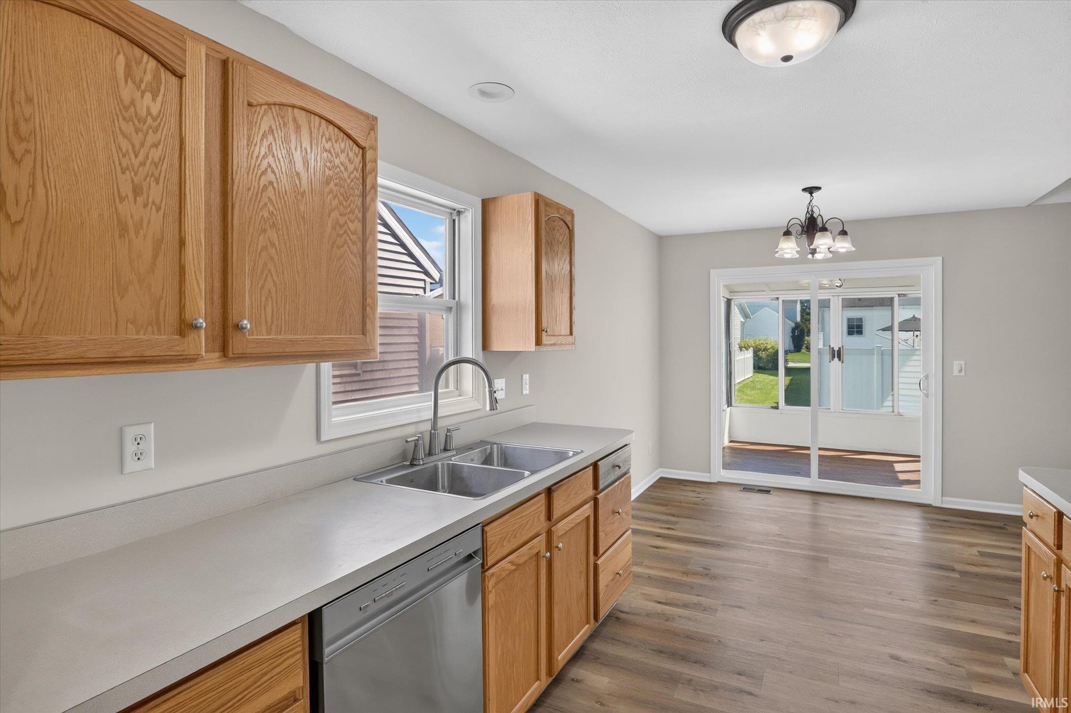 1814 Rambling Rose Lane Mishawaka IN 46544
