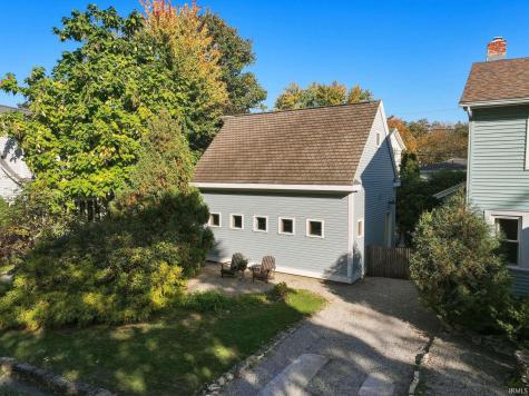2326 Eastbrook Drive Fort Wayne IN 46805