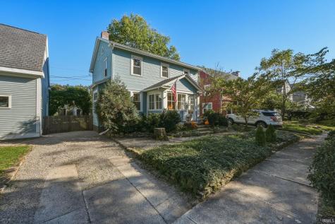 2326 Eastbrook Drive Fort Wayne IN 46805