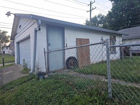 1027 S 17th Street New Castle IN 47362