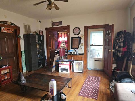 1027 S 17th Street New Castle IN 47362