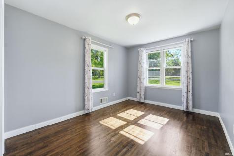 1829 Neuhaus Drive Fort Wayne IN 46808