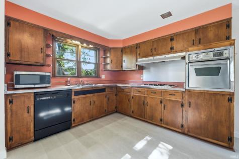 1829 Neuhaus Drive Fort Wayne IN 46808