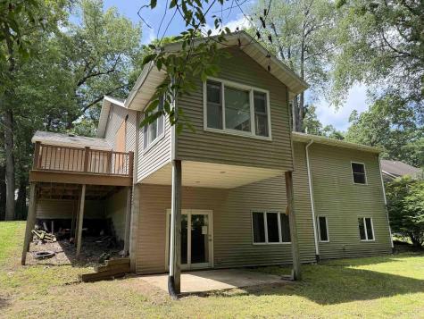 15312 Carriage Way Street Plymouth IN 46563