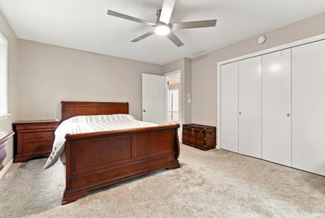 1177 N Shagbark Drive Warsaw IN 46582