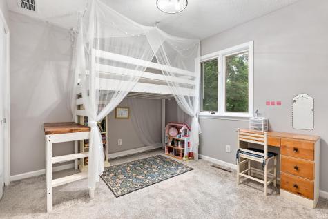1177 N Shagbark Drive Warsaw IN 46582