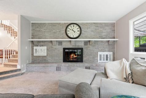 1177 N Shagbark Drive Warsaw IN 46582
