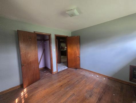 10621 Sassafrass Road Tell City IN 47586