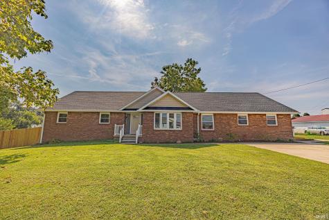 407 E 12th Street Huntingburg IN 47542