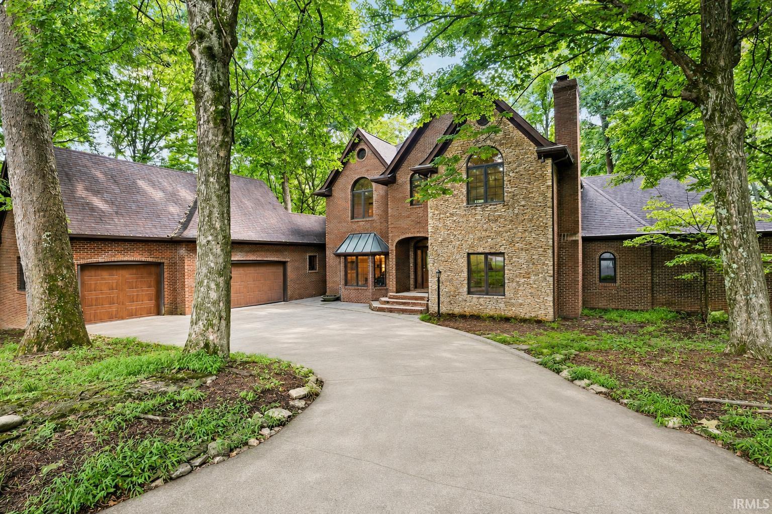 3712 E Devonshire Lane Bloomington IN 47408