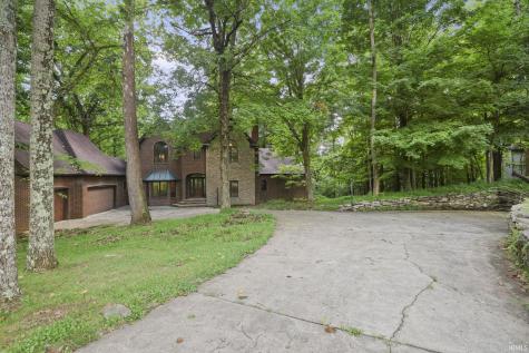 3712 E Devonshire Lane Bloomington IN 47408