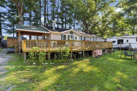 8040 E Tall Oaks Street Monticello IN 47960
