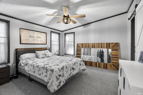 8040 E Tall Oaks Street Monticello IN 47960