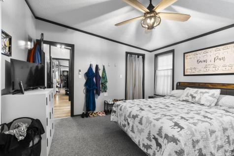 8040 E Tall Oaks Street Monticello IN 47960