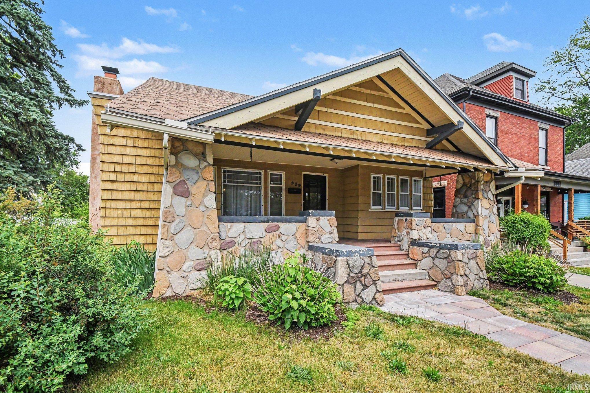 929 W Colfax Avenue South Bend IN 46601