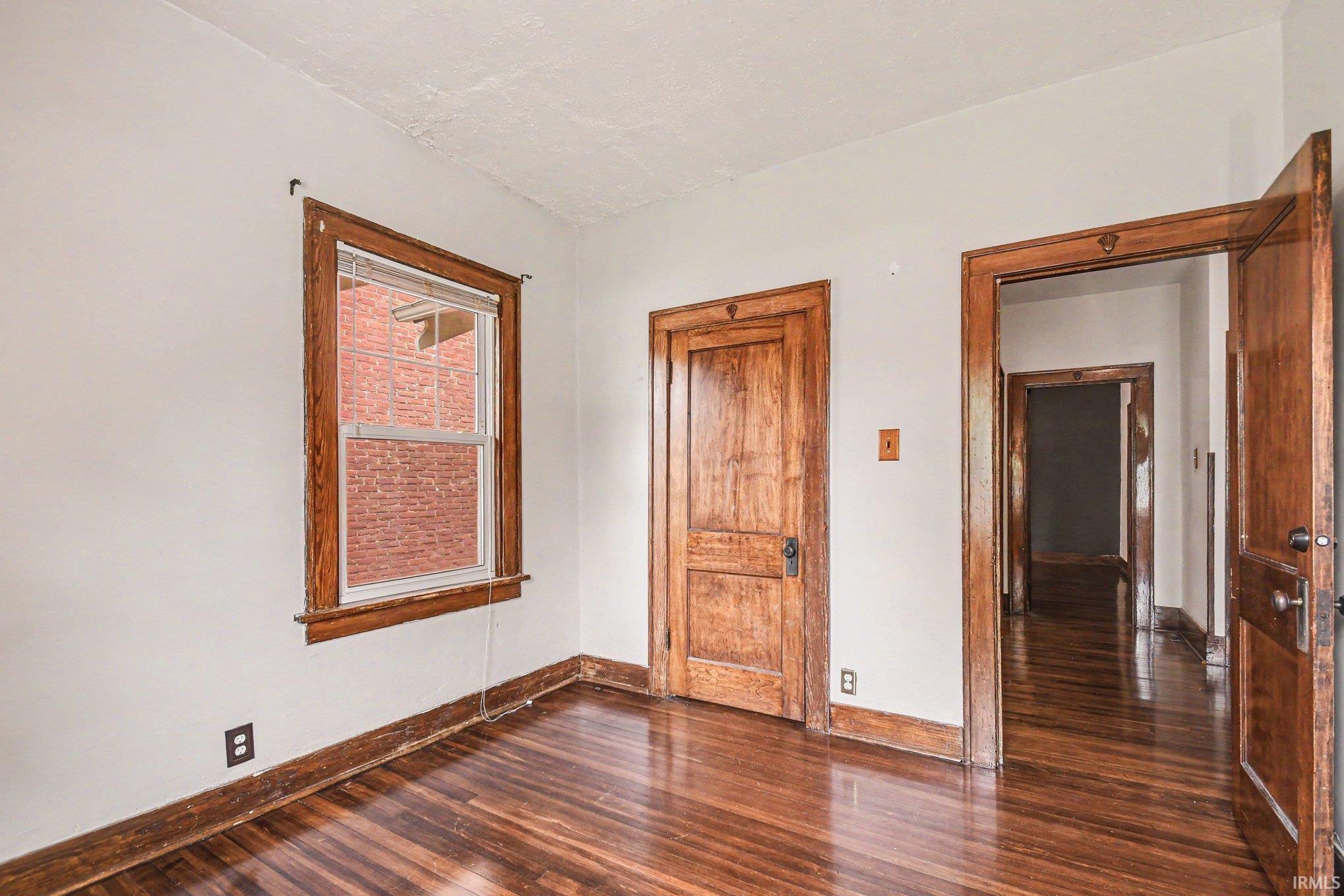 929 W Colfax Avenue South Bend IN 46601