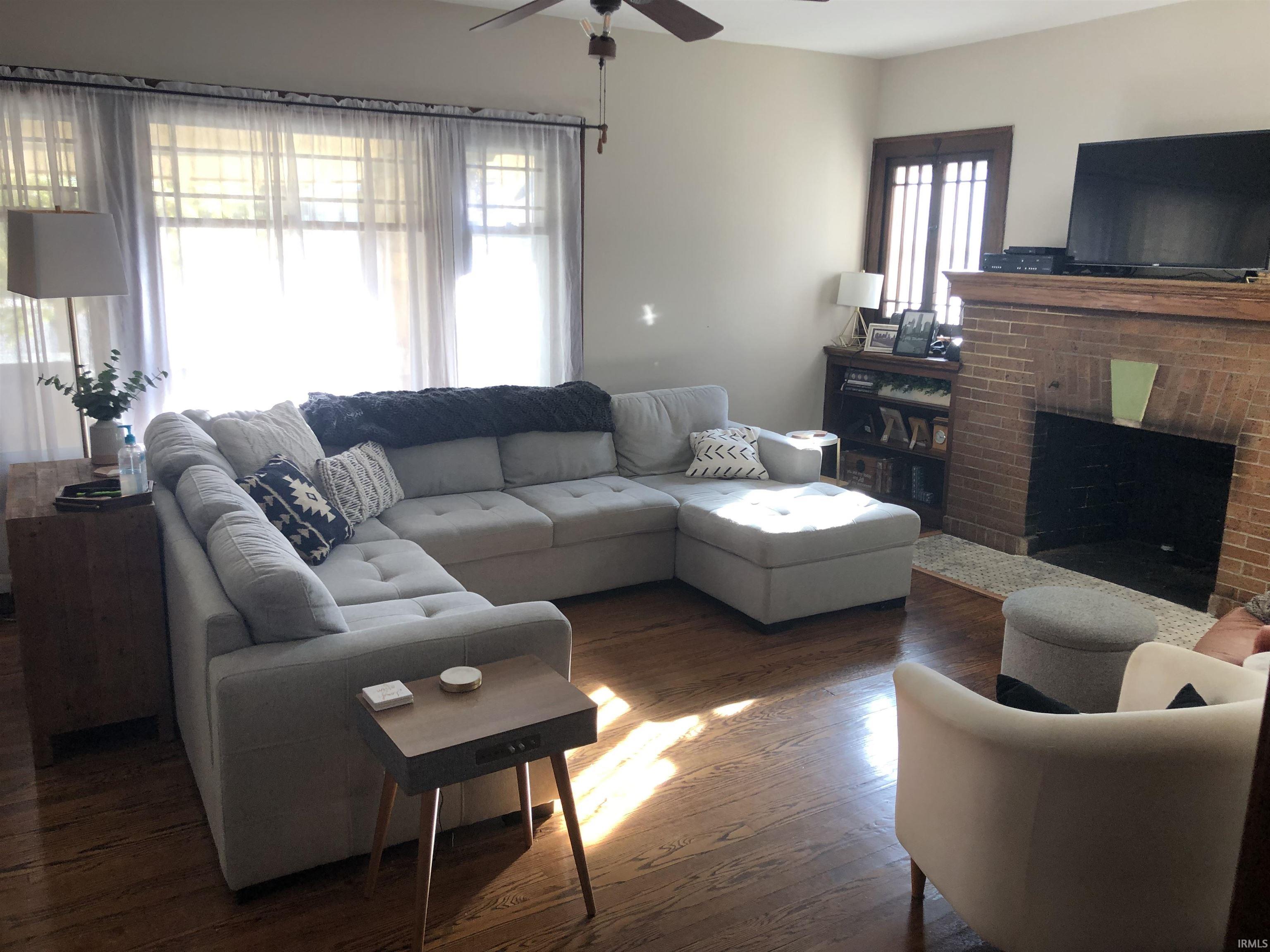929 W Colfax Avenue South Bend IN 46601
