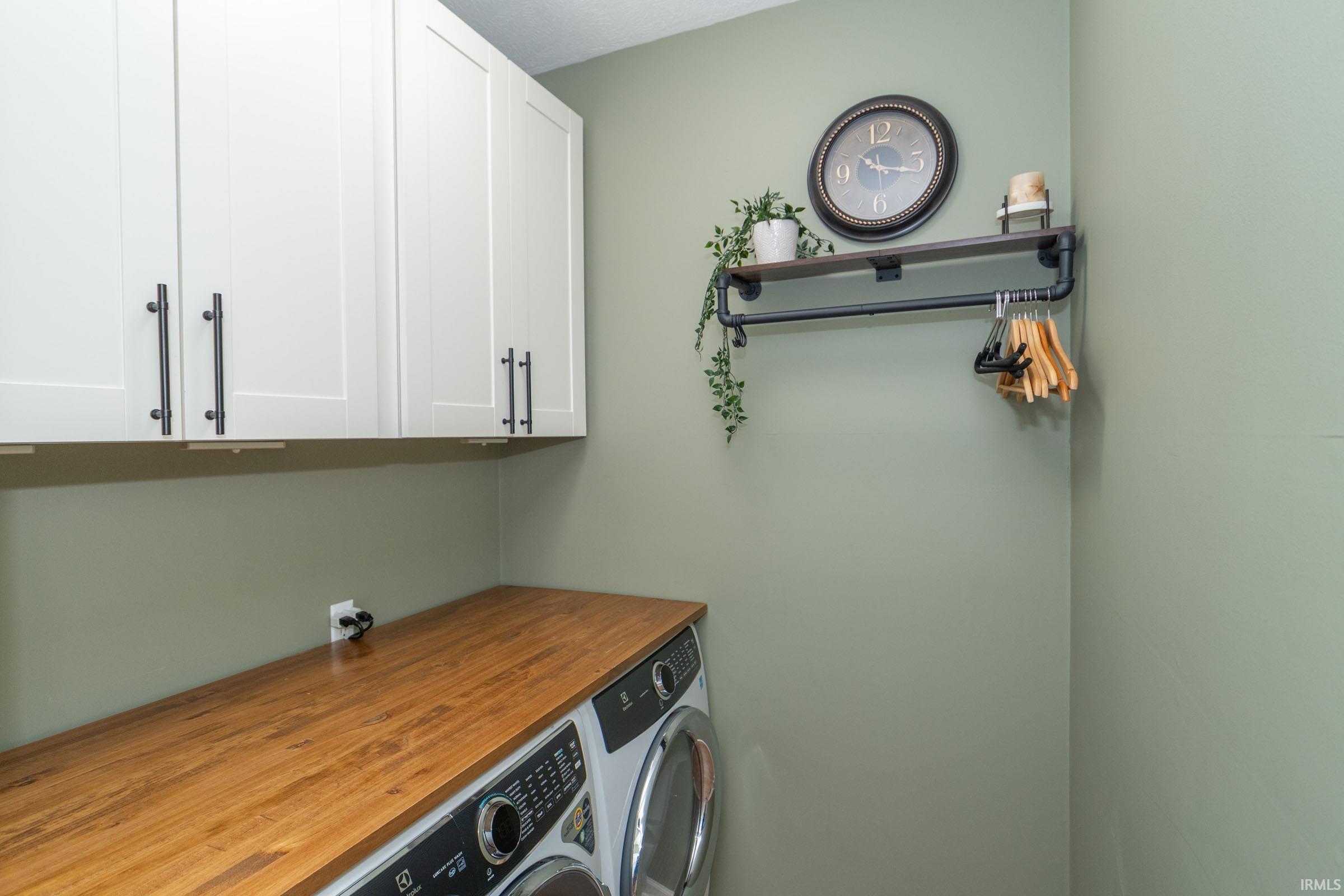 51861 S Lake Court Granger IN 46530