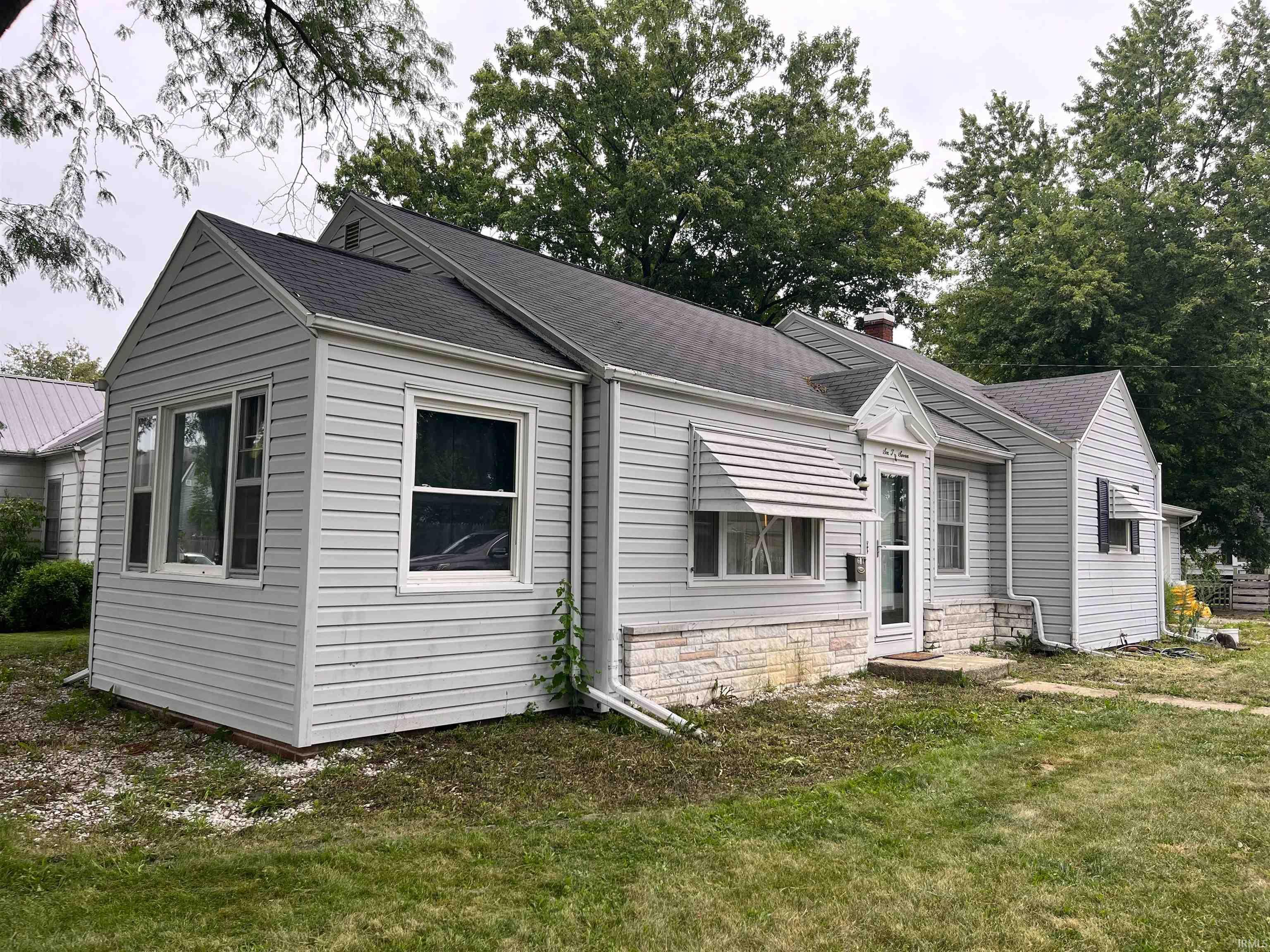627 W Arnold Street Bluffton IN 46714