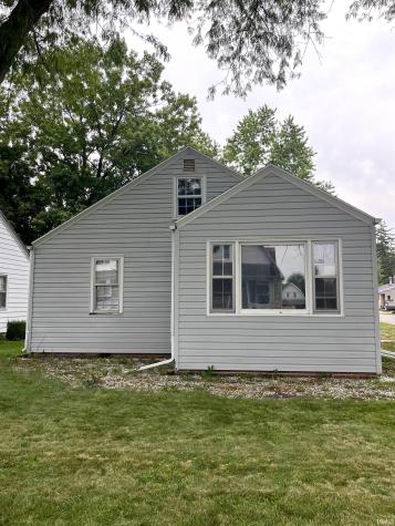 627 W Arnold Street Bluffton IN 46714