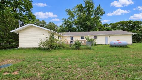 5516 W 775 N Winamac IN 46996