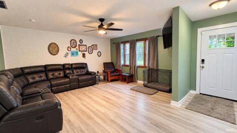 5516 W 775 N Winamac IN 46996
