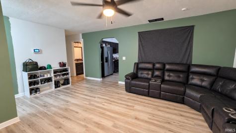 5516 W 775 N Winamac IN 46996