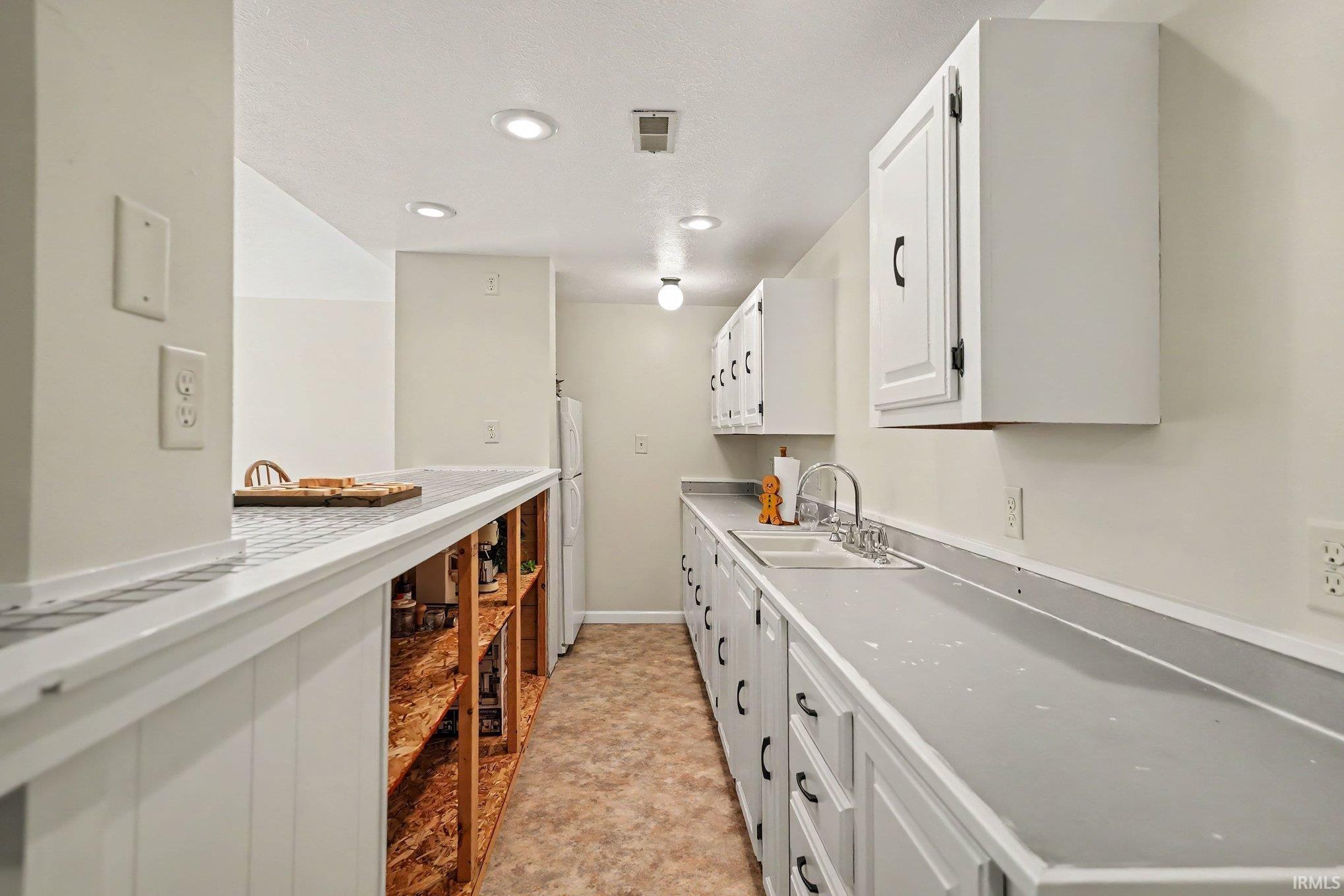 17527 County Road 14 Goshen IN 46528