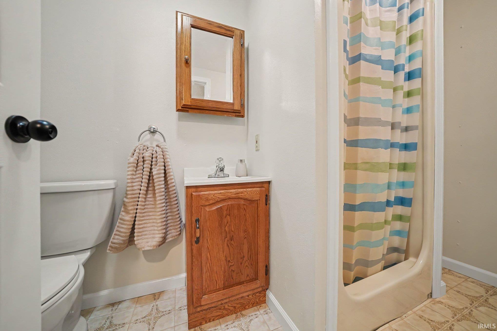 17527 County Road 14 Goshen IN 46528