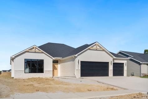 4824 Silverstone Passage Fort Wayne IN 46818